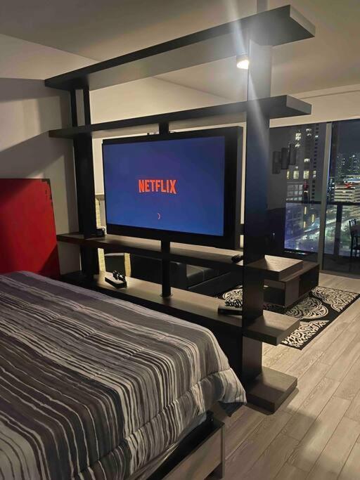 Vibrant Studio Downtown Miami Apartment Exterior photo